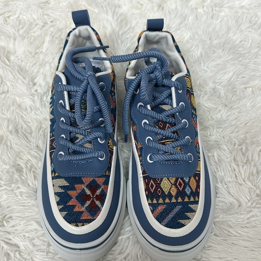 Aztec Design Men’s Skater Shoes Sz44 (11) - Picture 2 of 10